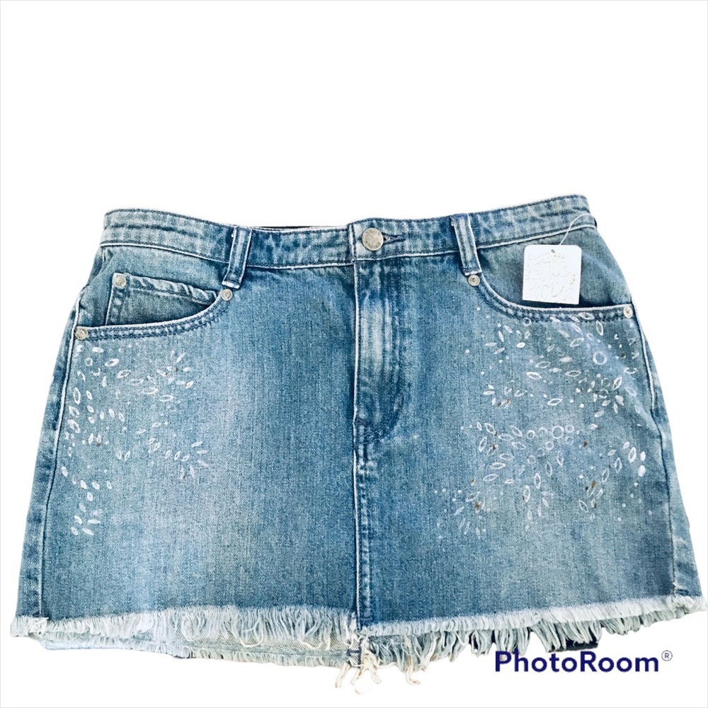 Free People Jean Mini Skirt with Frayed Hem Size 4 - Picture 4 of 9